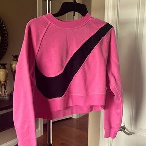 Woman’s sweatshirt(Nike)